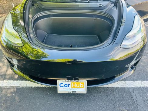 Used 2018 Tesla Model 3 Mid Range RWD image 14