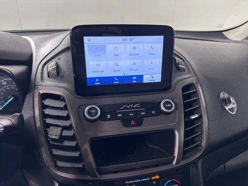 Used 2020 Ford Transit Connect XL image 17