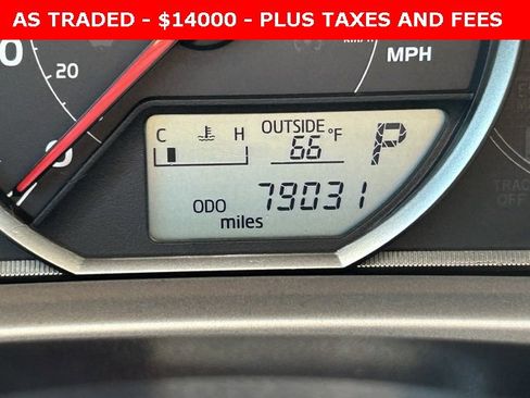 Used 2015 Toyota RAV4 XLE image 20