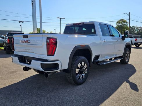New 2026 GMC Sierra 2500 Denali w/ Denali Reserve Package image 6