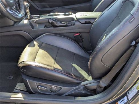 Used 2017 Ford Mustang GT Premium image 16