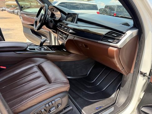 Used 2015 BMW X5 xDrive35i image 16