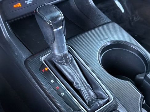 Used 2023 Honda Civic Sport image 20