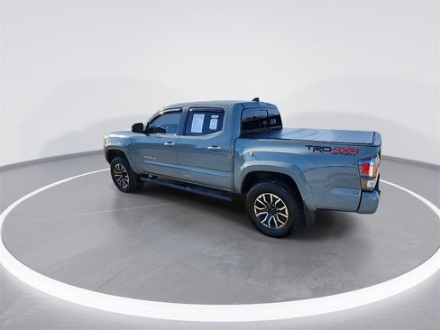 Used 2023 Toyota Tacoma TRD Sport image 6