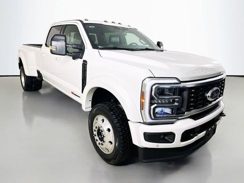 New 2026 Ford F450 Platinum w/ FX4 Off-Road Package image 1