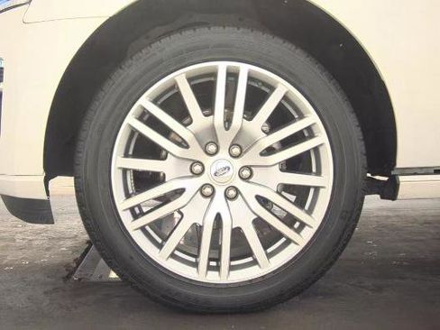 Used 2023 Ford Expedition Max Platinum AWD/4WD image 7