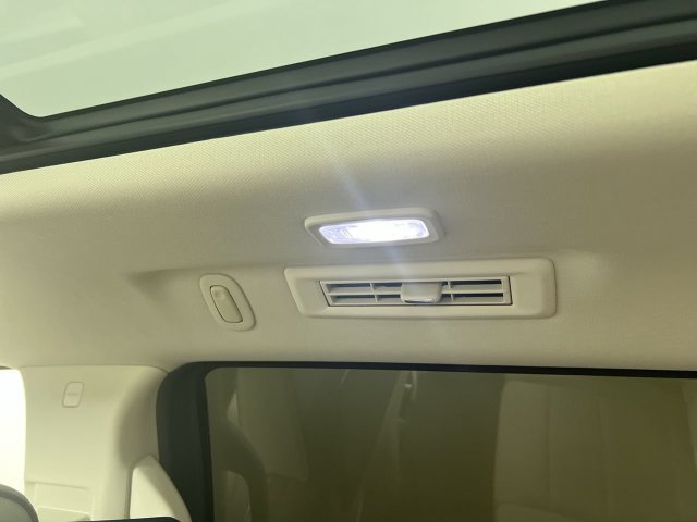 Used 2023 GMC Yukon Denali AWD/4WD image 22