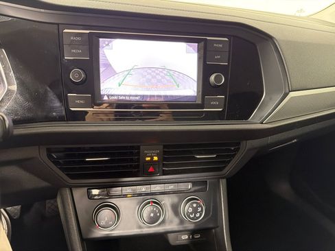 Used 2024 Volkswagen Jetta S FWD image 17