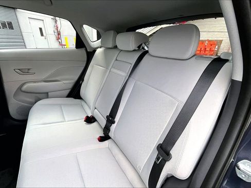 Used 2025 Hyundai Kona SEL image 15