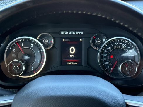 Used 2024 RAM 2500 Big Horn AWD/4WD image 36