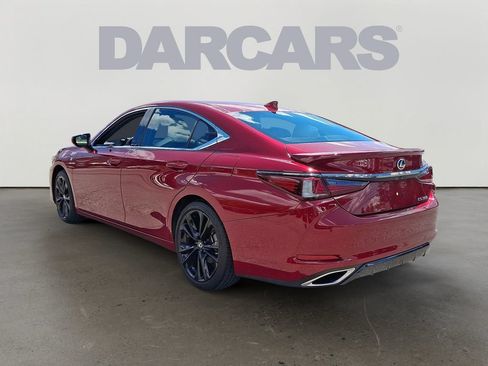 Used 2024 Lexus ES 350 F Sport FWD image 4