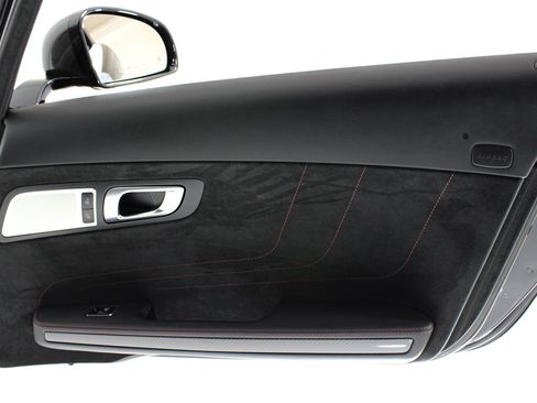 Used 2014 Mercedes-Benz SLS AMG Black Series image 23