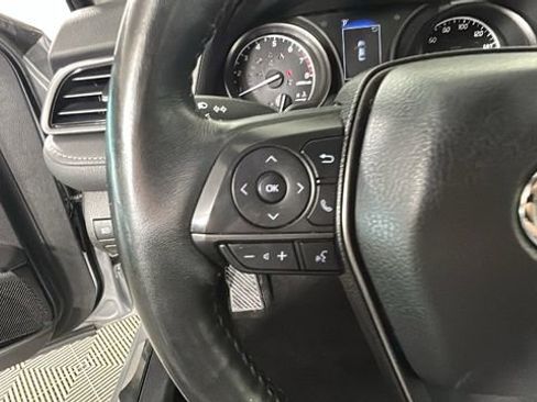 Used 2024 Toyota Camry SE FWD image 16