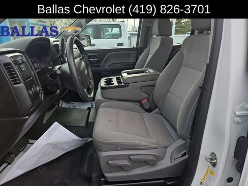 Certified 2018 Chevrolet Silverado 1500 W/T w/ Trailering Package image 20
