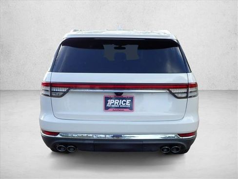 Used 2020 Lincoln Aviator Reserve w/ Equipment Group 201A AWD/4WD image 3