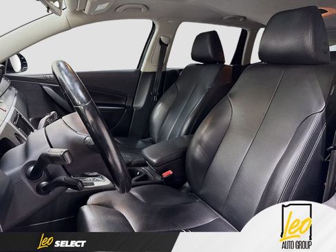 Used 2010 Volkswagen Passat Komfort FWD image 19
