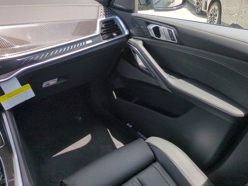 New 2027 BMW X6 M60i AWD/4WD image 17