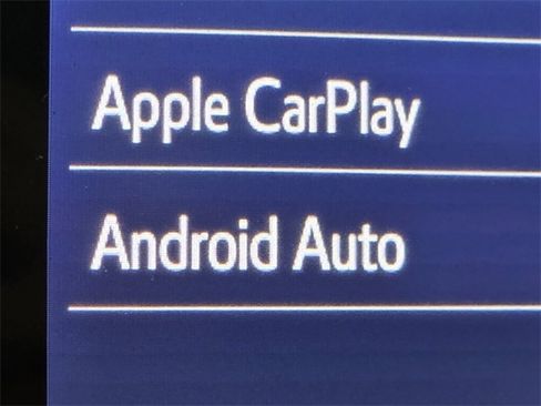 Used 2022 Toyota Corolla LE image 3