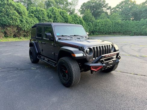 Used 2020 Jeep Wrangler Unlimited Rubicon w/ Dual Top Group AWD/4WD image 5