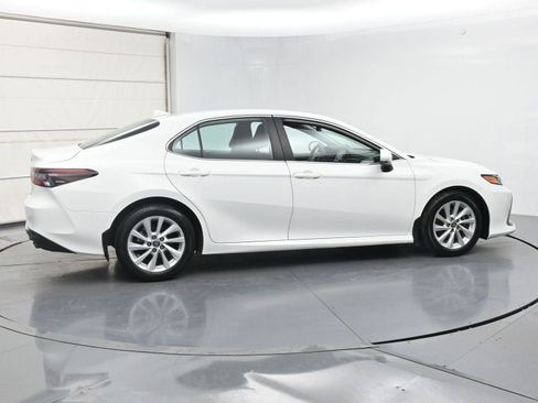 Used 2023 Toyota Camry LE AWD/4WD image 27