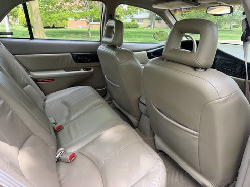 Used 2000 Buick Regal LS w/ Luxury Pkg FWD image 14