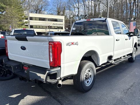 New 2026 Ford F250 XL w/ XL Chrome Package image 5