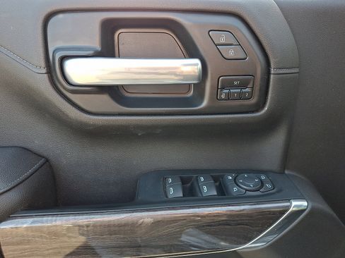 Certified 2022 Chevrolet Silverado 1500 LTZ w/ LTZ Premium Package image 12