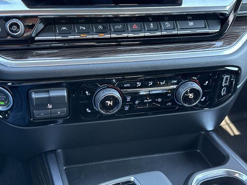 New 2026 Chevrolet Silverado 1500 RST AWD/4WD image 26