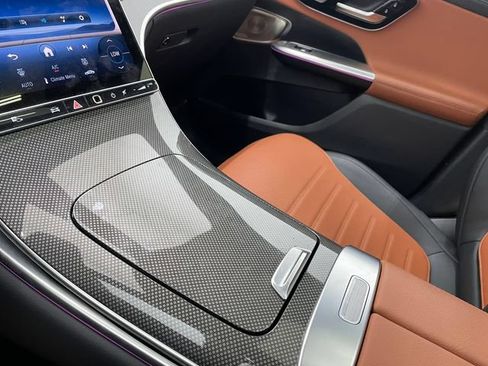 Certified 2025 Mercedes-Benz GLC 300 4MATIC image 43