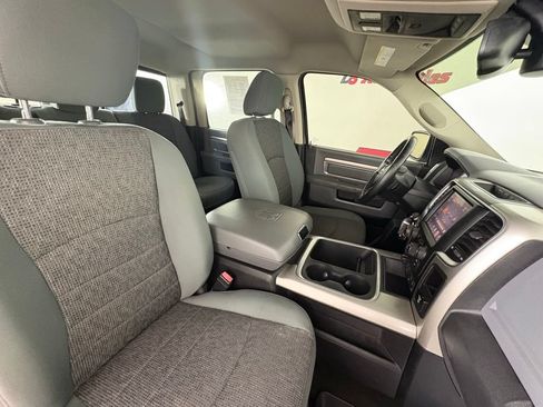 Used 2016 RAM 1500 Big Horn AWD/4WD image 35