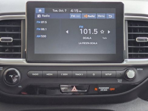 New 2026 Hyundai Venue SE image 21