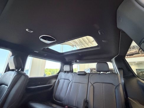 New 2026 Jeep Grand Wagoneer Limited AWD/4WD image 28