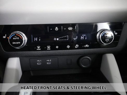 New 2026 Mitsubishi Outlander SE AWD/4WD image 8