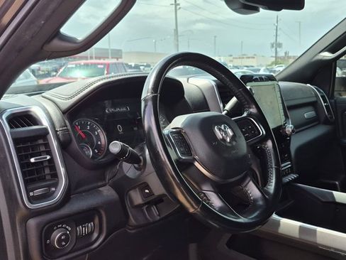 Used 2021 RAM 3500 Laramie w/ Night Edition AWD/4WD image 7