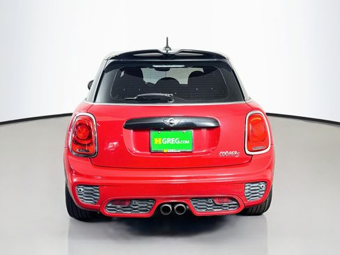 Used 2018 MINI Cooper S FWD image 8