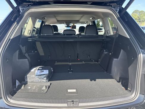 New 2025 Volkswagen Atlas SEL Premium R-Line AWD/4WD image 49