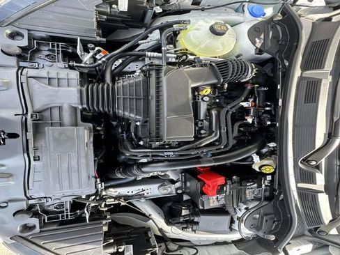 New 2026 Lincoln Corsair Premiere image 8