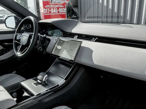 New 2026 Land Rover Range Rover Evoque S image 22