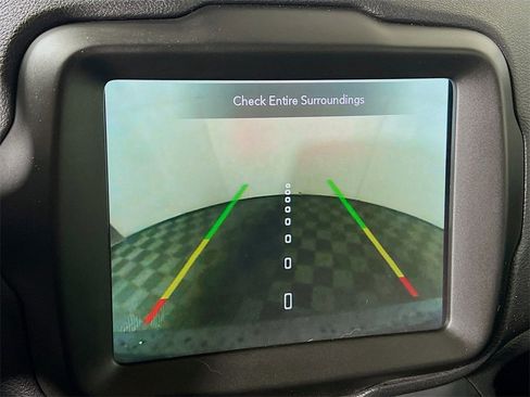 Used 2020 Jeep Renegade Altitude w/ UConnect 8.4 Nav Group image 13