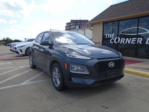 Used 2019 Hyundai Kona SE FWD image 1