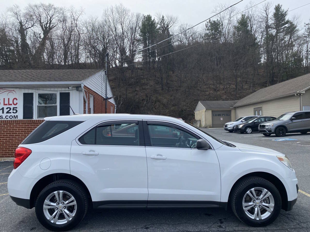 Used 2014 Chevrolet Equinox LS AWD/4WD image 4