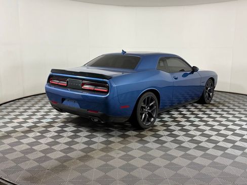 Used 2022 Dodge Challenger R/T w/ Plus Package image 11