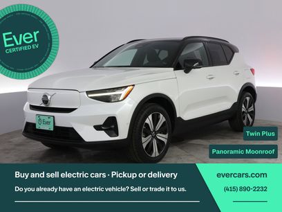 Used 2023 Volvo XC40 Recharge Plus