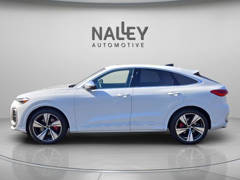 New 2025 Audi SQ5 Premium Plus image 2