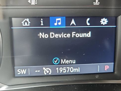 Used 2025 Chevrolet Blazer LT image 8