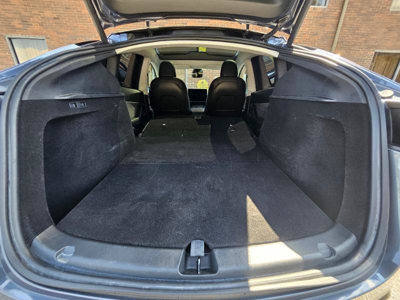 Used 2023 Tesla Model Y Long Range AWD/4WD image 73