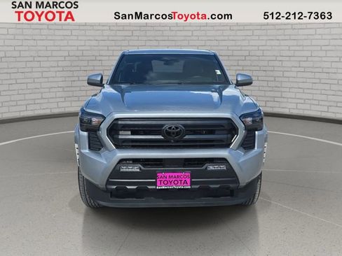 Used 2025 Toyota Tacoma SR5 image 2