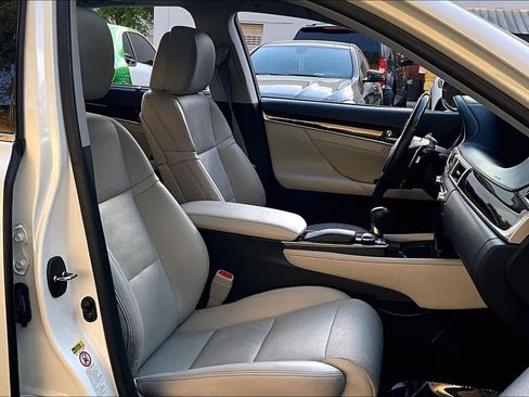 Used 2013 Lexus GS 350 w/ Luxury Pkg RWD image 9