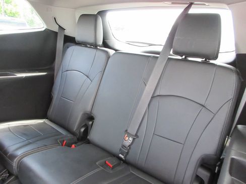Used 2021 Buick Enclave Avenir w/ Avenir Technology Package AWD/4WD image 21