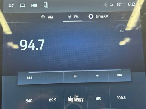 Used 2023 Ford Expedition Limited AWD/4WD image 24